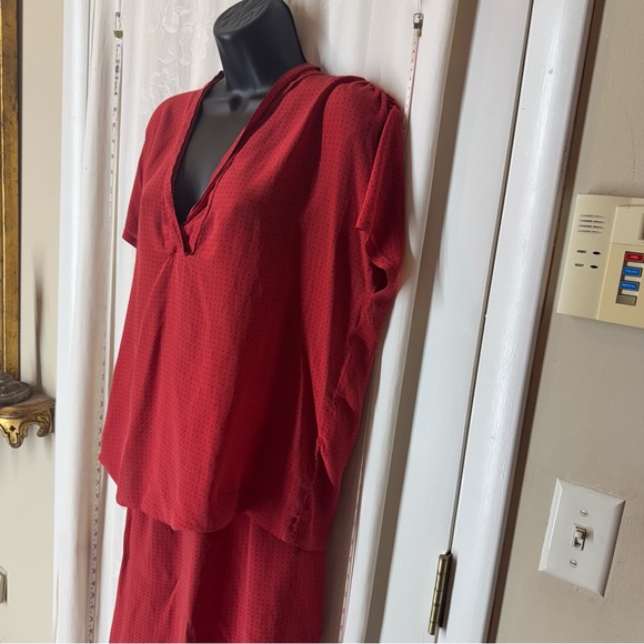 Vintage Red Bonwit Teller Silk Set - Picture 2 of 16